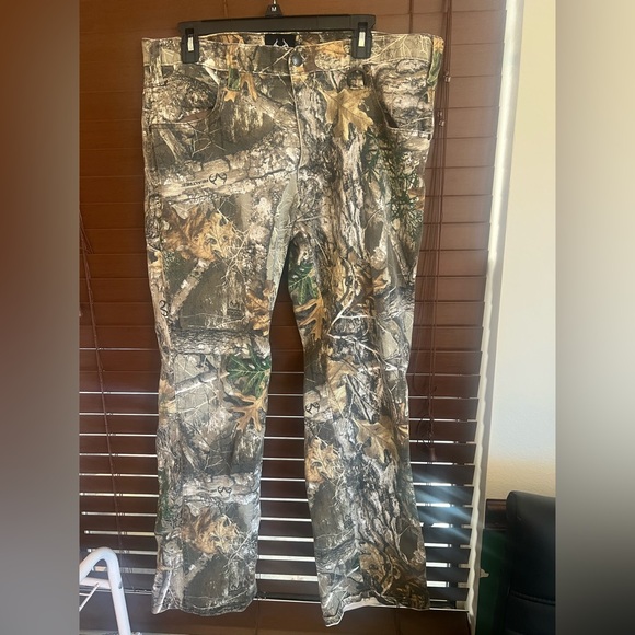 Realtree Other - Realtree Camouflage Outdoor Pants